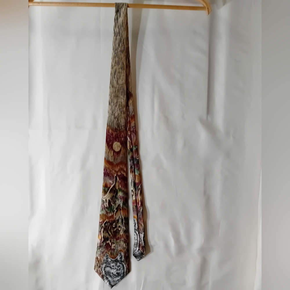 Vintage Dimoda Men's Multicolor Wolf Print Tie